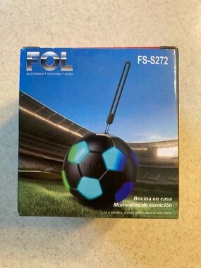 NIB Soccer Ball Bluetooth Speaker FOL México FS-S272 White LED